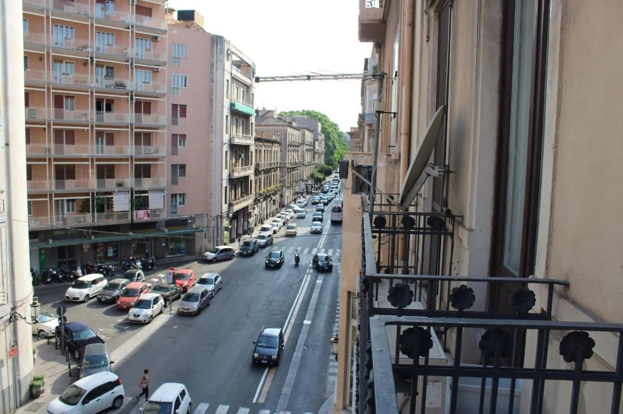 XX Settembre Suite - Luxury Apartment 90Mq Catania 0*,